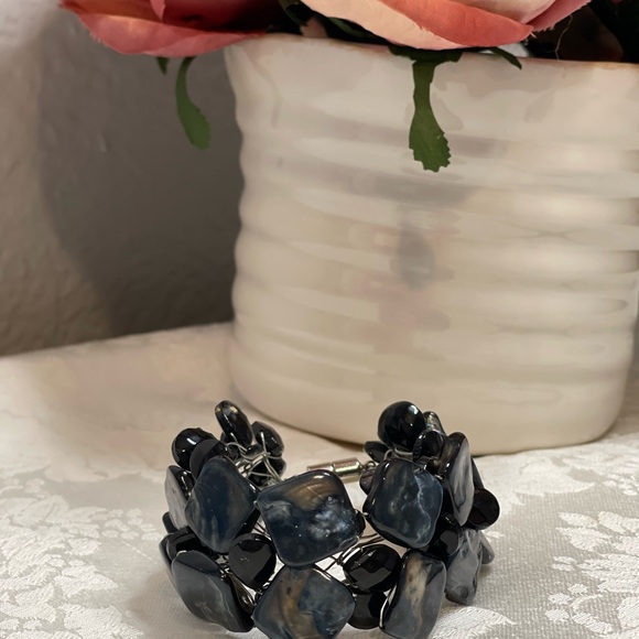 Women’s Metallic Blue Black Magnetic Wired Bracelet Handmade Unique Stones - Picture 4 of 12